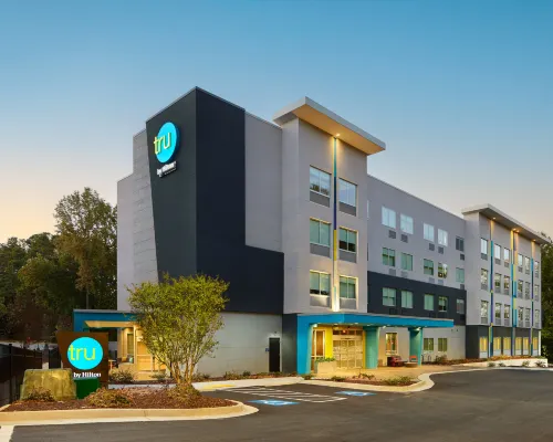 Tru by Hilton Atlanta Northlake Parkway Hotels in DeKalb County