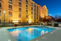 Hampton Inn & Suites Austin-Airport