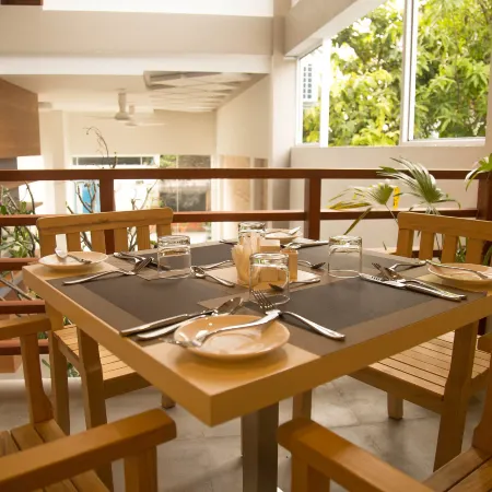 Kuredhi Beach Inn