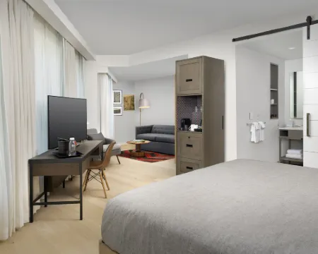 キャノピ･バイ･ヒルトン イサカ ダウンタウン イサカのホテル