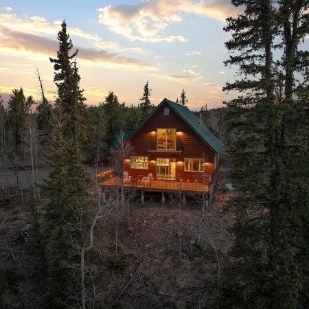 Horseshoe Hideaway with Sunset Views