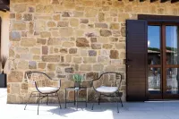 Vacation Home La Perla del Lago-All the comfort of your own home with a lake view!