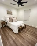 Sam Rayburn Stunner (South End) - Fully Remodeled, Water View, and Water Access Hotels near Twin Dikes Park