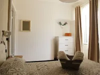 Private Apartment in Corniglia Cinque Terre, Terrace Sea View Hotels in Corniglia