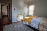 Riverfront Retreat with Dock! Just a few minutes from the local boat ramp Hotels in Nitro