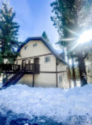 Alpine Adventure Haven- Walk to Village Gondola, Biking &Trails BTC 10013 - Hot Springs