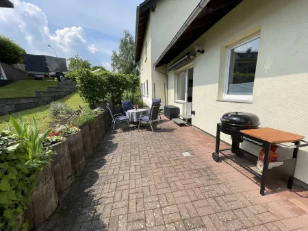 Gemütliche Fewo, Ruhige Lage Direkt Über dem Rheintal Gegenüber der Loreley