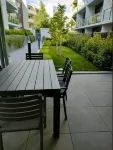 2 B/R modern apartment free parking prime location Canberra