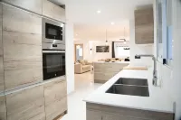 Luxurious apartment 3 min from the beach! Hotels in Xabia