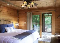 Whispering Falls Cabin - hot tub, views, 15 acres, minutes from Main St.