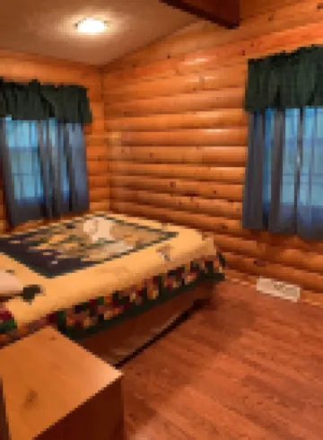 Come and Getaway at the Lake house.