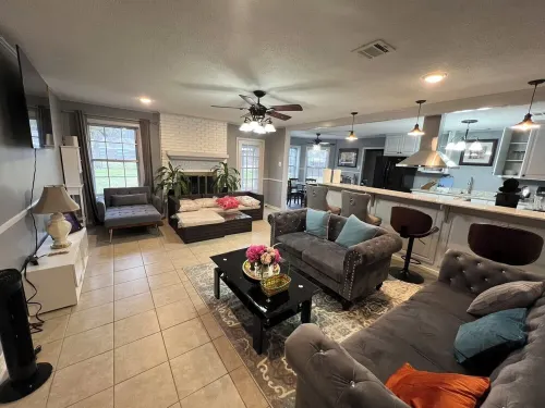 Deluxe House/fitness/ backyard