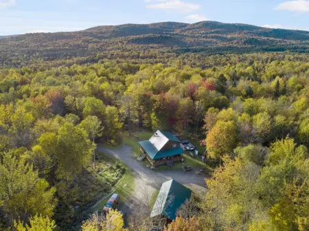 Cabin/House Pittsburg Direct ATV Trail access Отели в г. Питтсбург