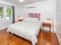 Artisan Gem - 2 BR / 1 Bath Hotels in Spruce Pine