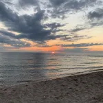 Luxury Craftsman Farmhouse Close to Beaches & Wineries