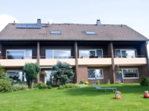 FeWo Walter - House 1 St.- Andreasberg, south-facing slope, quiet, family-friendly, WLAN 聖安德里斯伯格酒店