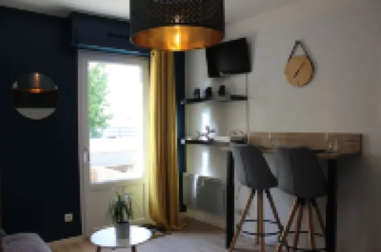 Studio in the City Center with Terrace and Secure Parking