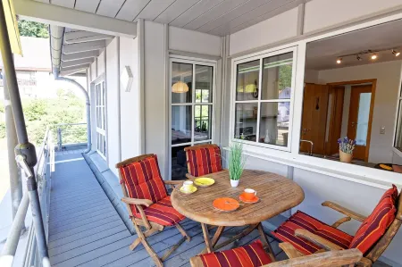 Großzügiges Helles Penthouse mit Balkon in Ruhiger Lage