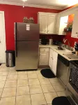 Gated Condo Community and Personal parking, Near campus, WIFI, Washer/Dryer