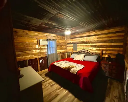 Hat & Star Ranch - One of a kind Get Away Hoteles en Condado de Upshur