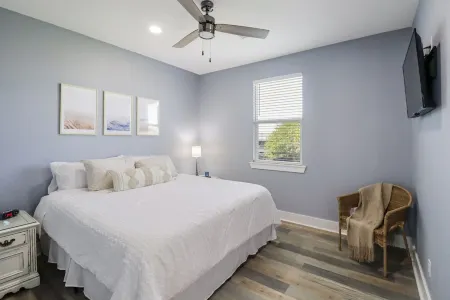 Come relax at The C Palace - New Home