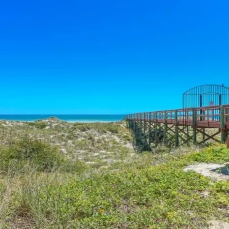Direct Ocean Front Condo With Heated Pool Located Directly on the Ocean