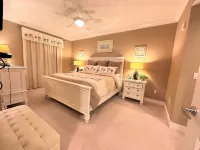 Luxury Gateway Grand #603: Stunning Ocean & Bay Views, Outstanding Amenities ... - Jacuzzi