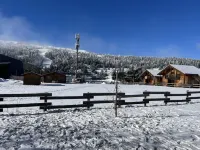 Chalet 6 Pers -piscine Chauffée- Superdevoluy Hotels in Ле Деволюи