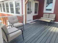 2 Bed, 1.5 Bath, on Pool Pond, Close to Franklin Pierce and Mt. Monadnock