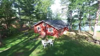 Peaceful Vintage 1920's Lakefront Red Log Cabin