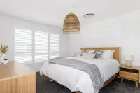 Newly Built Luxury Modern Home