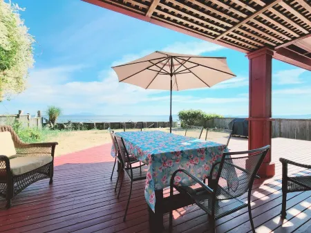 Sweet Point on South Beach Отели в г. Пойнт Робертс