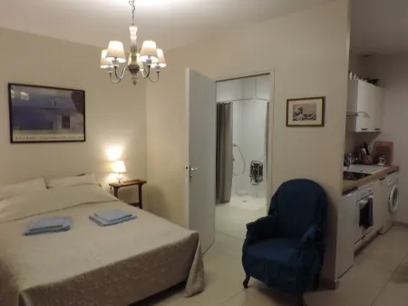 Independent studio 25m² 800 m from the sea