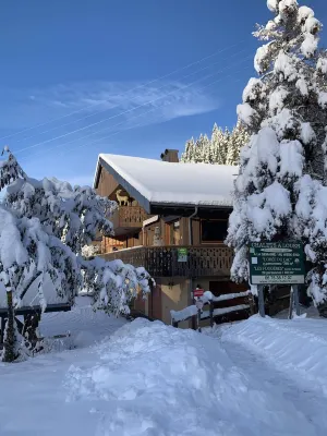 Châtel  370 m² 17 Pers  Sauna + Baby -Football Billiards