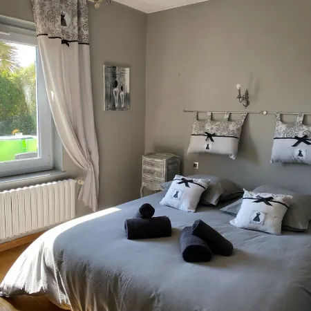 VILLA Sea view, Swimming pool, 50 m from the beach