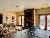 Family Friendly Stratton Home for All Seasons, 7 min to ski mountain