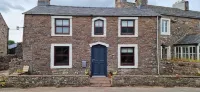 Rose Cottage, in the heart of the Eden Valley Hotels near Junction 38 Services