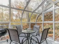 Belle of the Chesapeake Bay Hotels in Calvert County