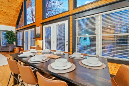 Spacious A-Frame Cabin w/ Air Hockey, Fire Pit, Huge Deck Отели в г. Фэрвью