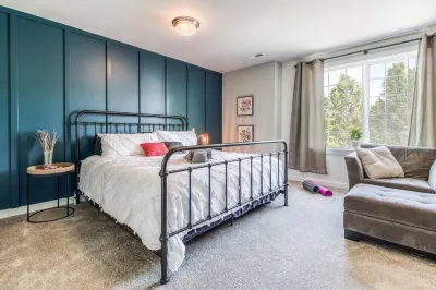VNC BNB: Luxury Living for Groups & Families