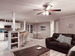 K & M Suite is a brand-new home in a peaceful, quiet neighborhood.