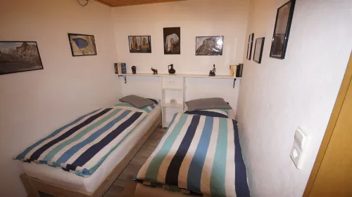 NEW since January 2015: Apartment with a sunny courtyard, garden and pool