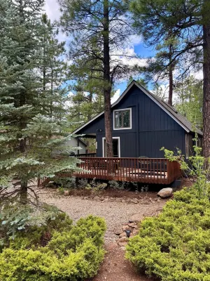 Charming Cabin close to Flagstaff, Sedona & Hiking