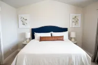 ⭐️Sleeps 7⭐️ Pool and workout room access⭐️ Hotel in zona RSL Practice Field