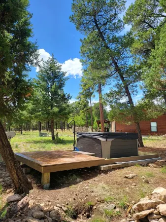 A Place for Royalty! Отели рядом с достопримечательностью «Moon Mountain»