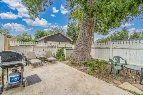 Trendy Dwntn Loveland Condo-Pets Welcome- Close to Rocky Mountain National Park!