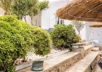 Manu Mykonos  Beach Villas & Bungalows Hotels in Kalafatis
