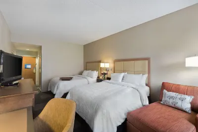 Hampton Inn & Suites Phoenix/Scottsdale Hotels near Desert View