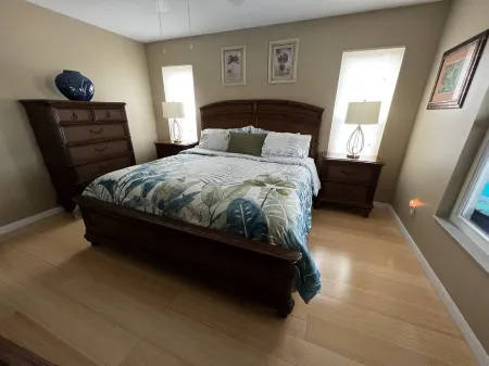 Villa Carina - Gulf Access Canal Home with Solar & Electric Heated Pool