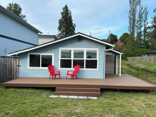 Cottage with Private Beach in Birch Bay